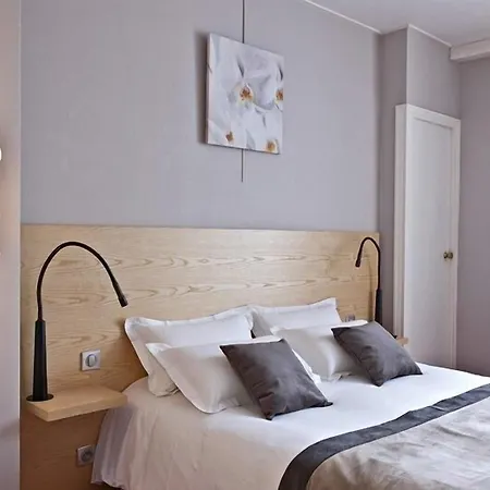 Western Grand De Bordeaux Отель Орийак