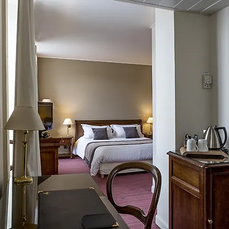 Western Grand De Bordeaux Hotel 3*