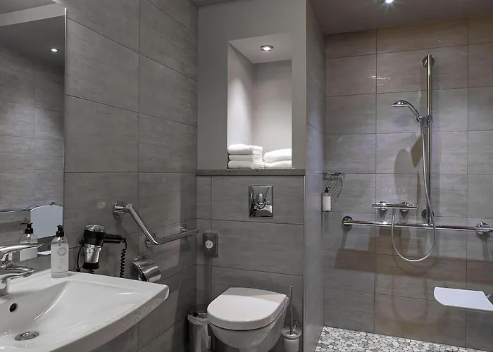 מלון Western Grand De Bordeaux אורילק