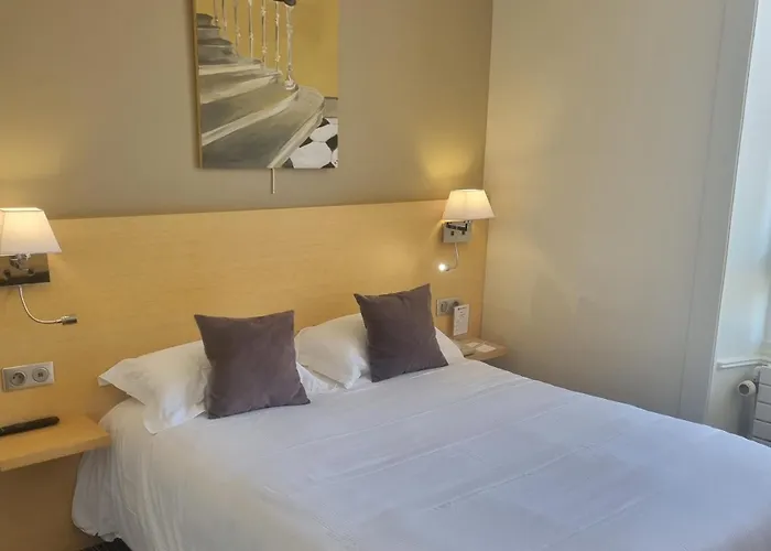 מלון Western Grand De Bordeaux 3*