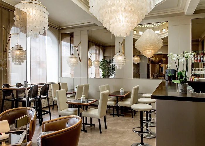 מלון Western Grand De Bordeaux אורילק