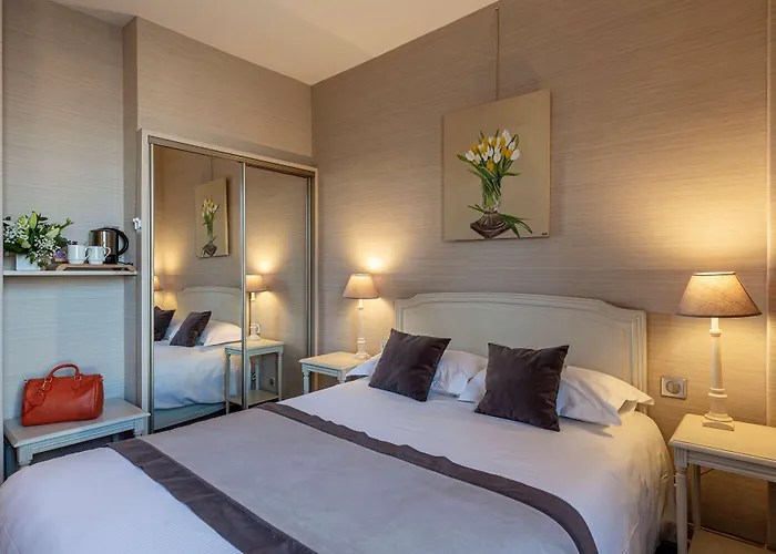 Western Grand De Bordeaux מלון 3*