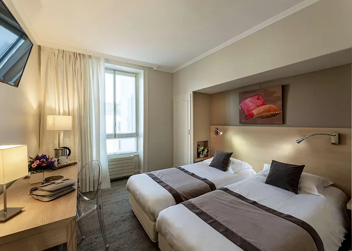 מלון Western Grand De Bordeaux אורילק